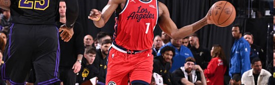 快船7人得分上双击败湖人！近17战14胜 篮板球比对手多15个