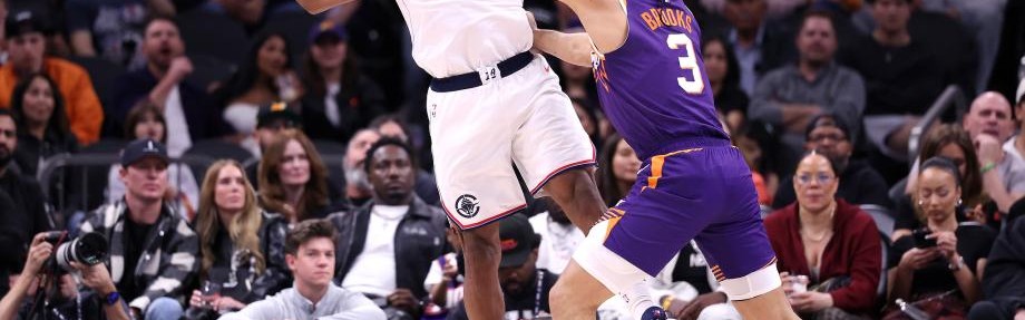 九游娱乐官网-莱昂纳德25+8祖巴茨14+20 快船终结太阳3连胜